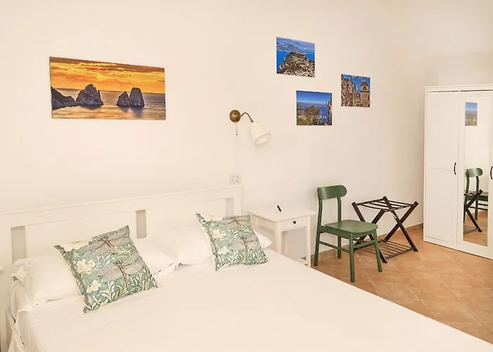 בית הארחה Eudesandra