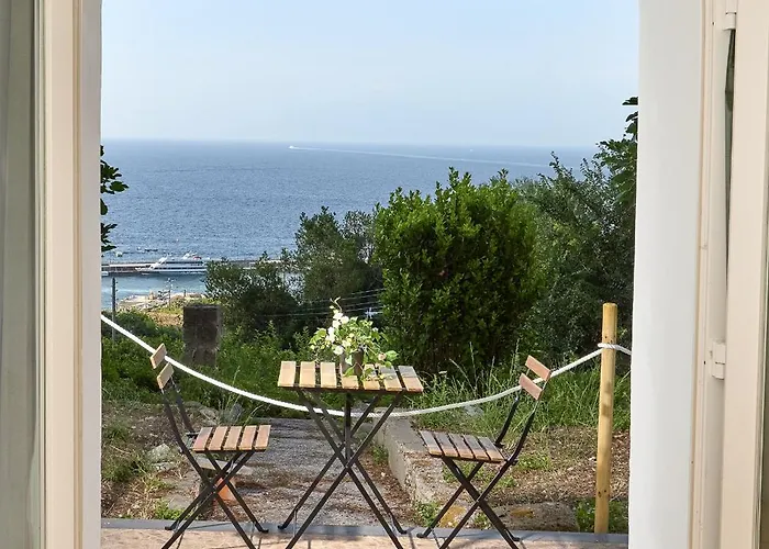 בית הארחה Eudesandra